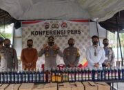 Ratusan Botol Tuak Disita