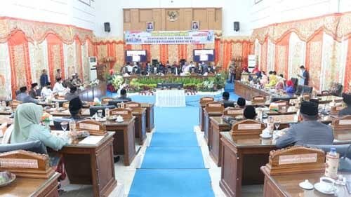 Paripurna Istimewa DPRD HUT Kabupaten Pasbar ke-17, Perjuangan Para Tokoh Warnai Kemajuan Pembangunan Pasaman Barat 1 SUASANA Rapat Paripurna Istimewa Peringatan HUT Kabupaten Pasbar ke 17