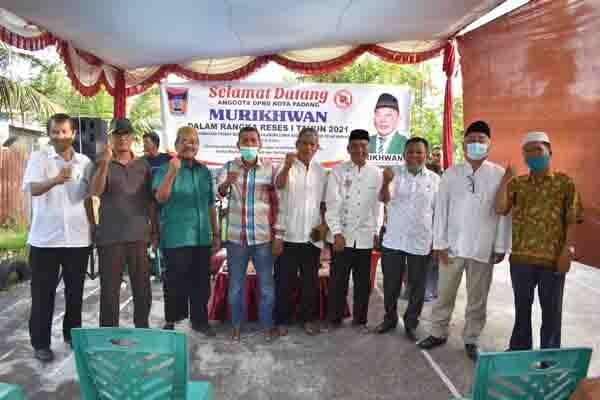 KUNJUNGI DAPIL— Anggota DPRD Padang, Murikhwan melaksanakan Reses I tahun 2021 dengan mengunjungi daerah pemilihan (dapil)  pada 19-24 Januari.