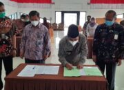 Pemkab Sijunjung Tekan MoU dengan ISI dan Poltekes Padang