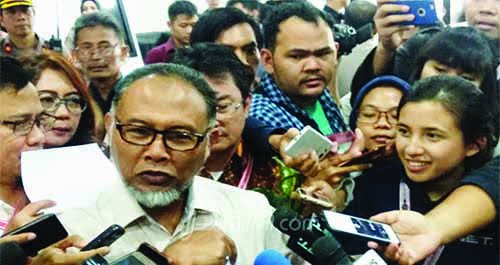 Gugat Penggerak KLB Deli Serdang, Bambang Widjojanto: Ada Simbol Negara di Situ 1 JELASKAN—Kuasa hukum DPP Demokrat pimpinan Agus Harimurti Yudhoyono (AHY), Bambang Widjojanto saat menjelaskan kepada wartawan.