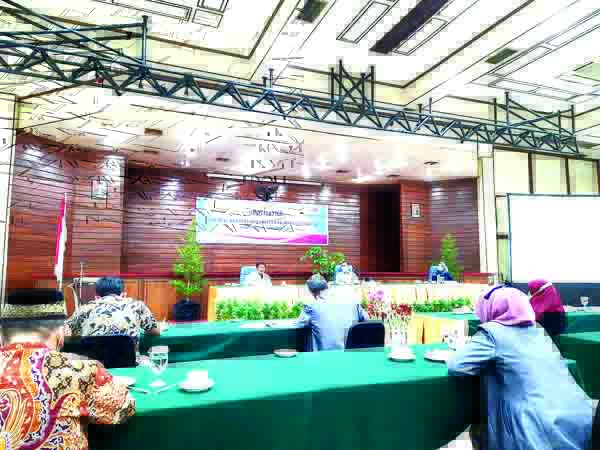 SEMILOKA— Komnas HAM RI menggelar Semloka bertajuk “Menuju Bukittinggi Sebagai Kota Wisata Inklusif” di Hotel Novotel Bukittinggi.