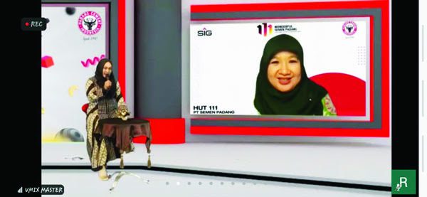 TAKLSHOW— Talkshow Vaksin Covid-19 dengan narasumber dr. Siti Nadia Tarmizi, M.Epid selaku Juru Bicara Vaksin Covid-19 Kementerian Kesehatan RI pada Sunday Stream Festival HUT 111 PT Semen Padang, Minggu (21/3).