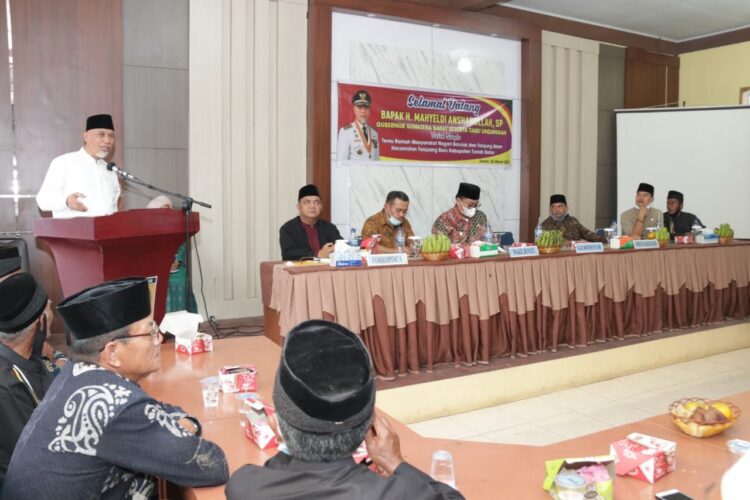 Gubernur Terima Aspirasi Masyarakat Barulak