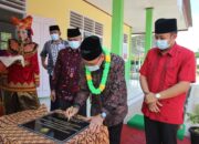 Kakanwil Kemenag Resmikan RKB MTsN 1 Sawahlunto