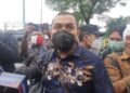 Terduga Teroris Punya Atribut FPI, Aziz Yanuar Perlihatkan Foto Anggota ISIS Berseragam Polisi