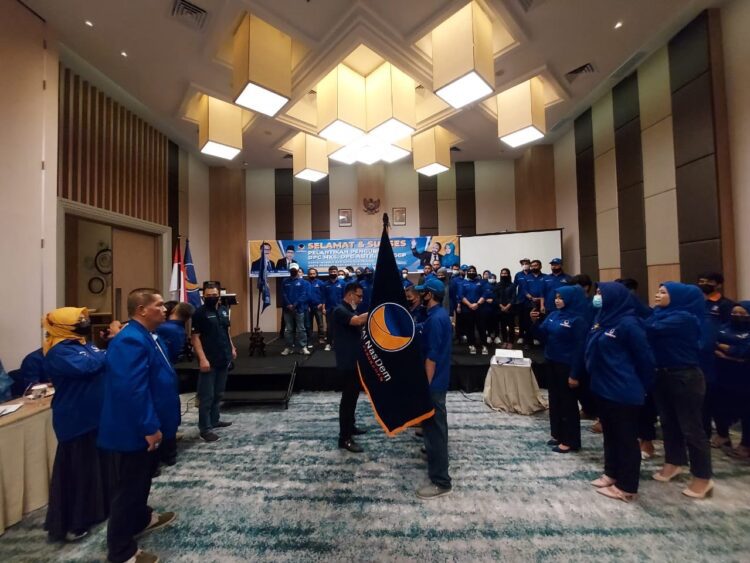 Pengurus DPC Nasdem di Tiga Kecamatan Dilantik