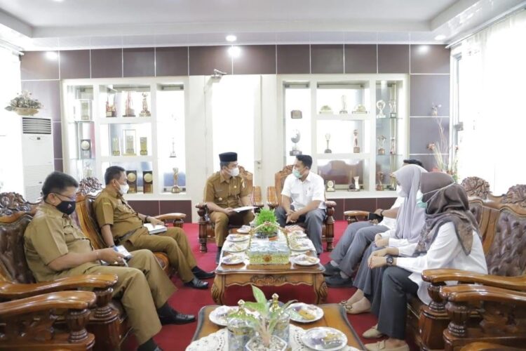 KUNJUNGAN BPK— Tim BPK RI Perwakilan Sumbar mendatangi Kota Solok untuk melakukan pemeriksaan LKPD Tahun 2020 selama 30 hari.