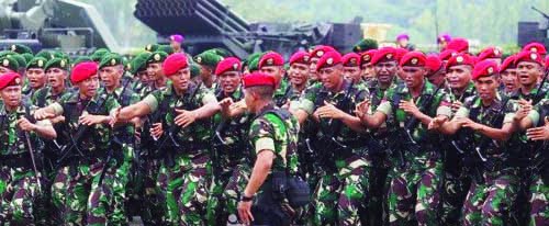 9 Anak Buah Lekagak Telenggen Tewas, Sebentar Lagi Pasukan TNI Polri Menguasai Markas KKB 1 TANGKAP—TNI siap menangkap seluruh anggota KKB di Papua.