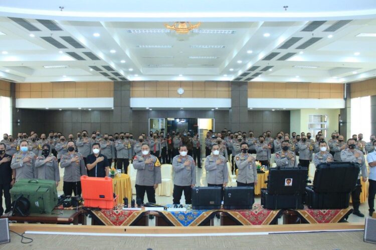 Buka Rapat Koordinasi Pengamanan Obvit, Cegah Gangguan Kamtibmas 1 RAKOR—Jajaran Pengamanan Objek Vital (Pamobvit) di Polda Sumbar hari ini mengadakan rapat koordinasi (rakor), Kamis (8/4).