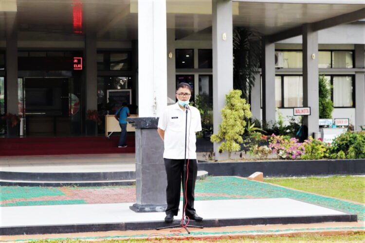 Sekda : Jangan Biarkan Meja Pelayanan Kosong