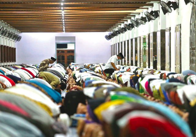 Ilustrasi: Aktivitas di rumah ibadah