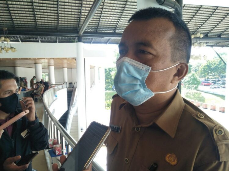 Isra Yonza Dipercaya Plt Kadiskop UKM dan Perdagangan 1 Isra Yonza, Plt Kadiskop UKM dan Perdagangan