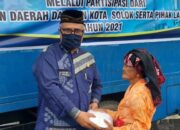 Menjelang Berbuka Puasa, Dinsos Bagikan Nasi Kotak untuk Kaum Dhuafa