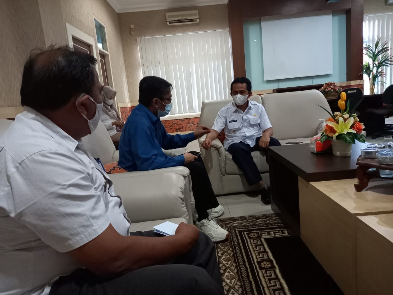 Kepala Laboratorum Diagnostik dan Riset Penyakit Infeksi Fakultas Kedokteran Universitas Andalas Dr. dr. Andani Eka Putra MSc