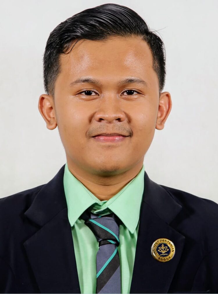 Perspektif Baru Public Relations Online 1 Teddi Asfarilla