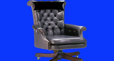 Perebutan kursi Wakil Wali Kota Padang yang sudah cukup lama kosong bakal semakin panas. Peta politik mulai dikembangkan. Begitu juga gesekan lobi lintas partai di gedung parlemen sawahan pun nampaknya mulai terasa.