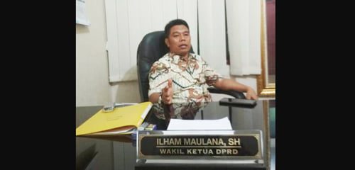 Wakil Ketua DPRD Kota Padang Ilham Maulana kembali tidak memenuhi panggilan penyidik tindak pidana korupsi.