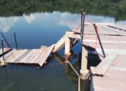 Dermaga Danau Tandikek Camping Ground Kandih, Salah Satu Dermaga Kembali Ambruk