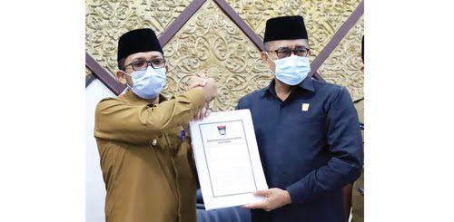 Hendri Septa menyam1paikan apresiasi