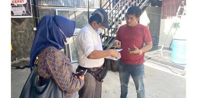 PLN UIW Sumbar Bentuk Tim Khusus, Datangi Pelanggan yang Belum Lunasi Tagihan Listrik 1 TIM KHUSUS— PLN UIW Sumbar membentuk tim khusus untuk mendatangi pelanggan-pelanggan yang belum melakukan pelunasan tagihan listrik tersebar di Sumatera Barat.