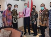 Pramuka Galang Dana untuk Palestina di Kota Solok