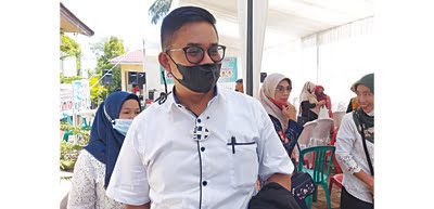 KECEWA— Wakil Ketua DPRD Bukittinggi Rusdy Nurman merasa kecewa, karena reses anggota dewan tidak dihadiri kepala SKPD, dalam menjemput aspirasi masyarakat.