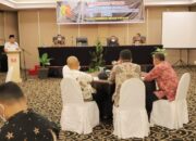 Dalam Bekerja Penting Membangun Komunikasi