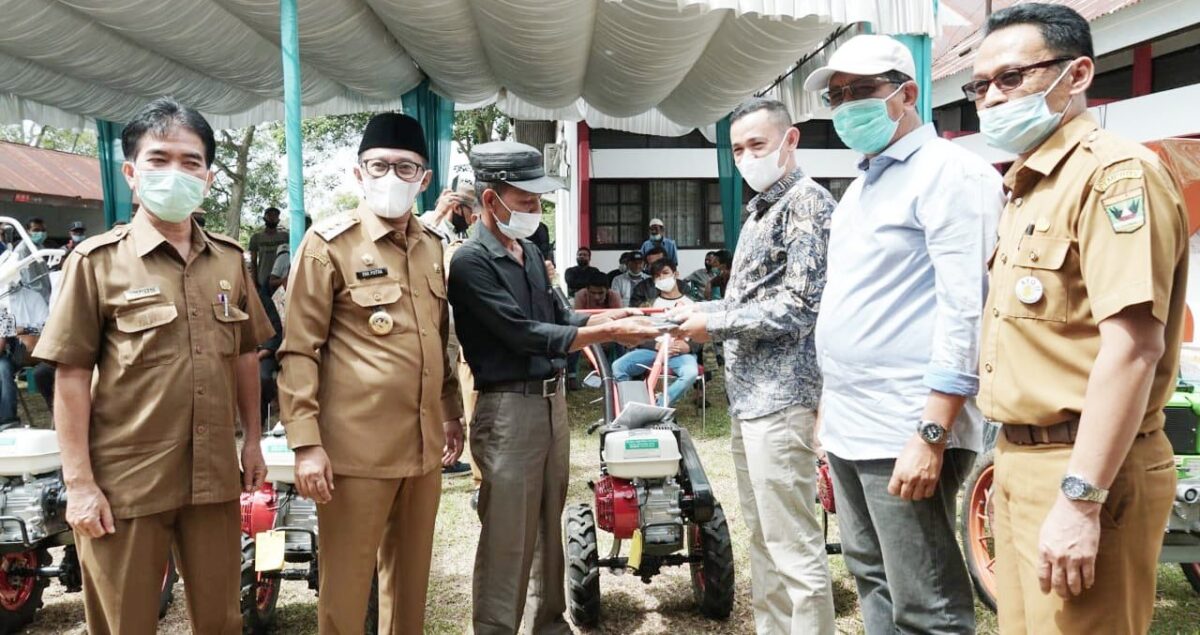 77 Unit A1lsintan Dibagikan