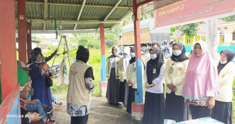 Peranan Pensosmas Eksis dalam Pembangunan Kesejahteraan Sosial 1 JALANKAN TUPOKSI— Personel Pensosmas kabupaten dan kota di Sumbar menjalani tugas pokok dan fungsi (tupoksi) membantu pemerintah dalam hal persoalan sosial.