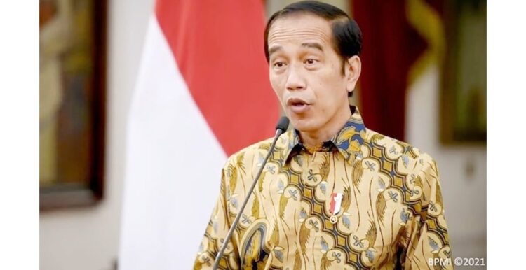 Presiden Joko Widodo (Jokowi) memutuskan kembali memperpanjang Pemberlakuan Pembatasan Kegiatan Masyarakat (PPKM) level 4 pada 26 Juli hingga 2 Agustus 2021 mendatang.