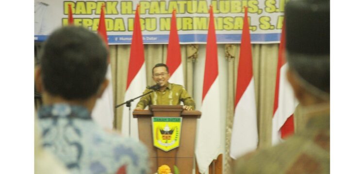 Pemerintah Kabupaten Tanah Datar apresiasi kinerja Pengadilan Agama Batusangkar di bawah kepemimpinan Ketua H. Palatua Lubis beserta jajaran menangani masalah perdata Islam.