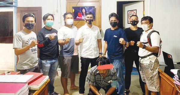 6 Tahun, Pria Paruh Baya Cabuli Anak Tiri di di Kenagarian Kapujan Koto Berapak, Kecamatan Bayang 1 PELAKU CABUL— Pelaku GI (49) ditangkap jajaran Polres Pessel atas kasus pencabulan terhadap anak tiri.