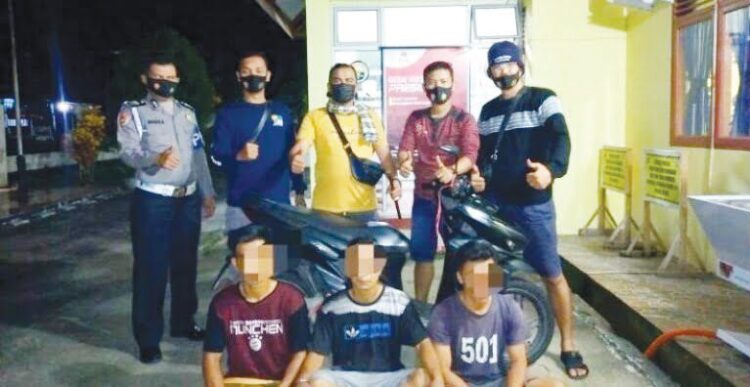 CURANMOR— Tiga pelaku curanmor asal Padang ditangkap jajaran Polsek Sutera.