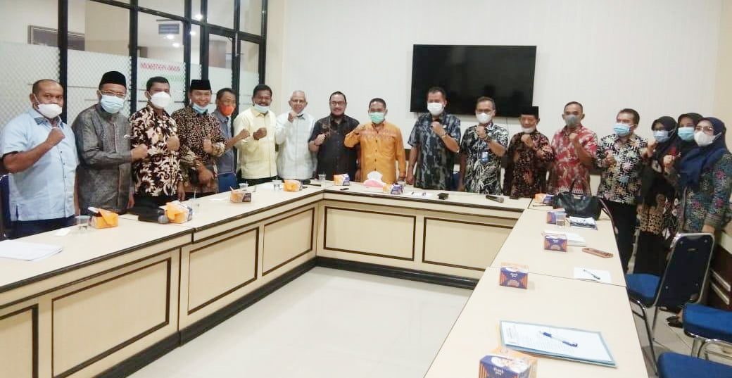 Perekonomian Kota Payakumbuh menerima kunjungan kerja anggota Pansus DPRD Kabupaten Kampar terkait BUMD di aula pertemuan Panorama Amp11angan lantai II kantor Walikota