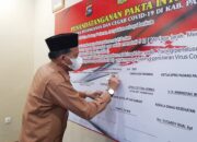 Wabup Padang­pariaman Tekan Pakta Integritas Cegah Covid-19