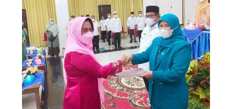 bupati saat pelant11kan