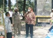 ASN Bersihkan Lima Titik Pantai wila­yah Kota Pariaman