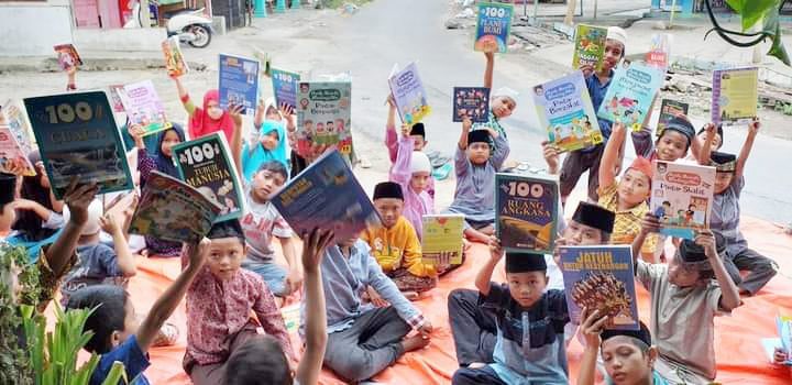 kampung literasi perdana.