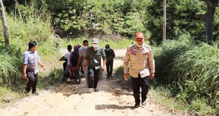 Pemerintah Provinsi (Pemprov) Sumatera Barat (Sumbar) tahun ini rencananya akan membangun pengaspalan jalan Tapus-Silayang Muaro Sungai Lolo Kabupaten Pasaman.