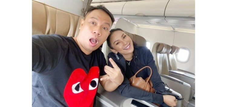 Hamil Anak Vicky Prasetyo, Kalina Ocktaranny Sempat Tidak Percaya 1 Selebritas Kalina Ocktaranny mengaku sempat tidak menyangka dirinya dinyatakan hamil.