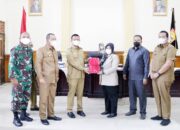 Wako Pariaman Sampaikan Nota Penjelasan  Ranperda Pemberhentian Kades