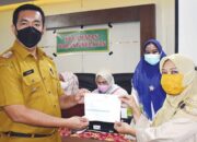 Dapat Kupon Doorprize, Warga Antusias, Kecamatan Padang Selatan Gelar Vaksinasi Massal Gratis