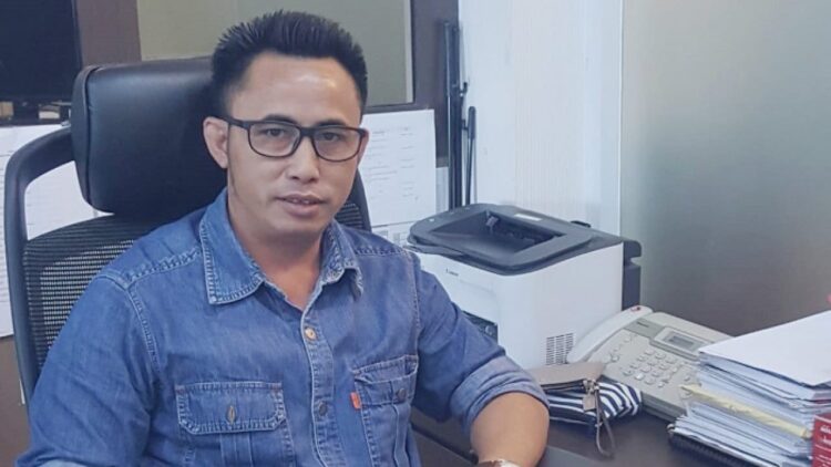 Maksimus Ramses Lalongkoe.