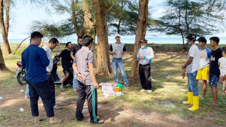 GORO—Wabup Rahmang saat acara goro bersama masyarakat.