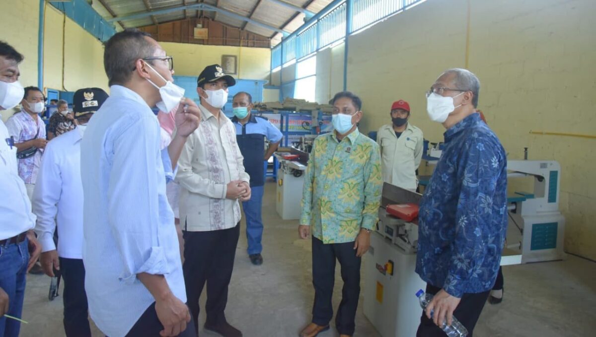 Dirjen Pem1binaan Pelatihan Vokasi