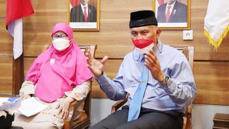 Pemerintah membutuhkan dukungan dari semua pihak termasuk lembaga sosial untuk membantu menyelesaikan permasalahan sosial yang terjadi di tengah masyarakat terutama di saat pandemi.