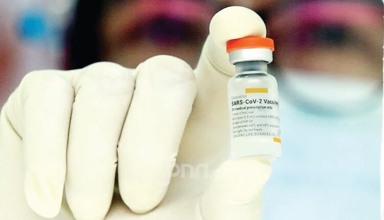 PKS: Vaksin Berbayar Rawan Penyimpangan 1 Anggota Komisi VII DPR RI Mulyanto meminta pemerintah berhati-hati dalam memberlakukan kebijakan vaksinasi berbayar.