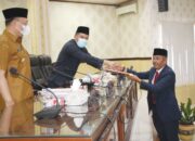 DPRD Kabupaten Agam Sampaikan Nota Ranperda Inisiatif tentang Pengelolaan Zakat