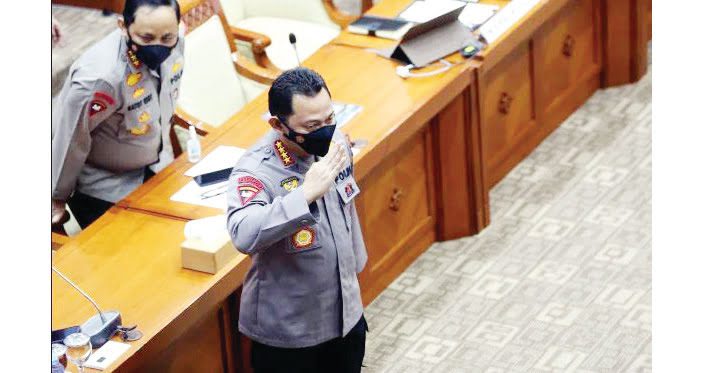 RAPAT—Kapolri Jenderal Listyo Sigit Prabowo saat menghadiri rapat di DPR RI pekan lalu.